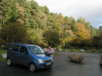 JT00840 Jenni getting ready at car park.jpg